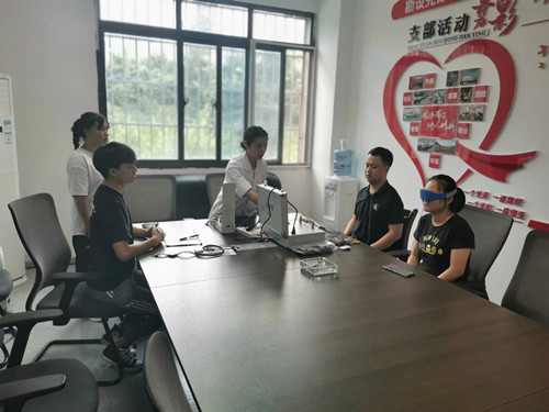 幫企業(yè)省心省事,為員工謀福利