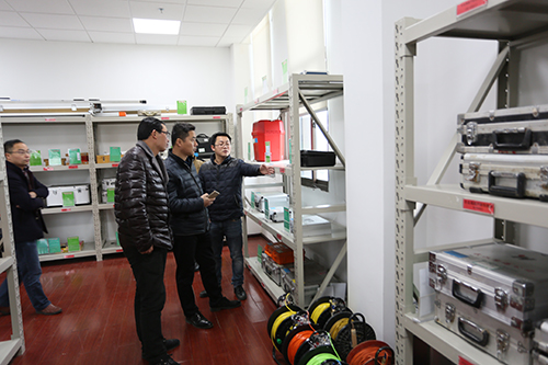 黔南州住建局及代建中心一行蒞臨我公司調(diào)研
