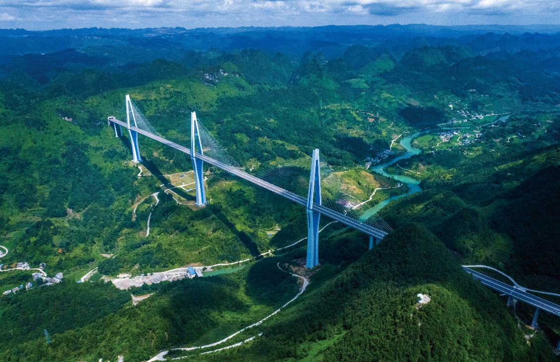 余安高速平塘特大橋橋梁健康監(jiān)測(cè)(主跨249.5m+550m+249.5m,中塔高332m)